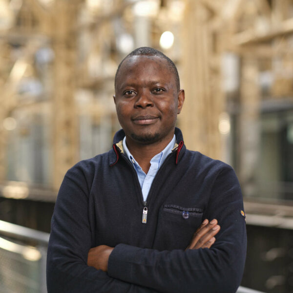 Daniel Tchokothe